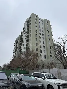 Satılır 2 otaqlı mənzil 73 m²