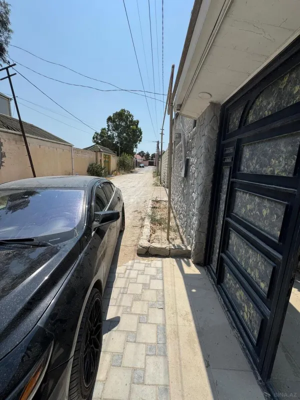 Satılır 6 otaqlı həyət evi 127 m²