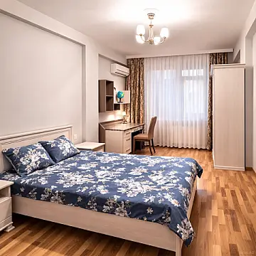 Satılır 2 otaqlı mənzil 89 m²