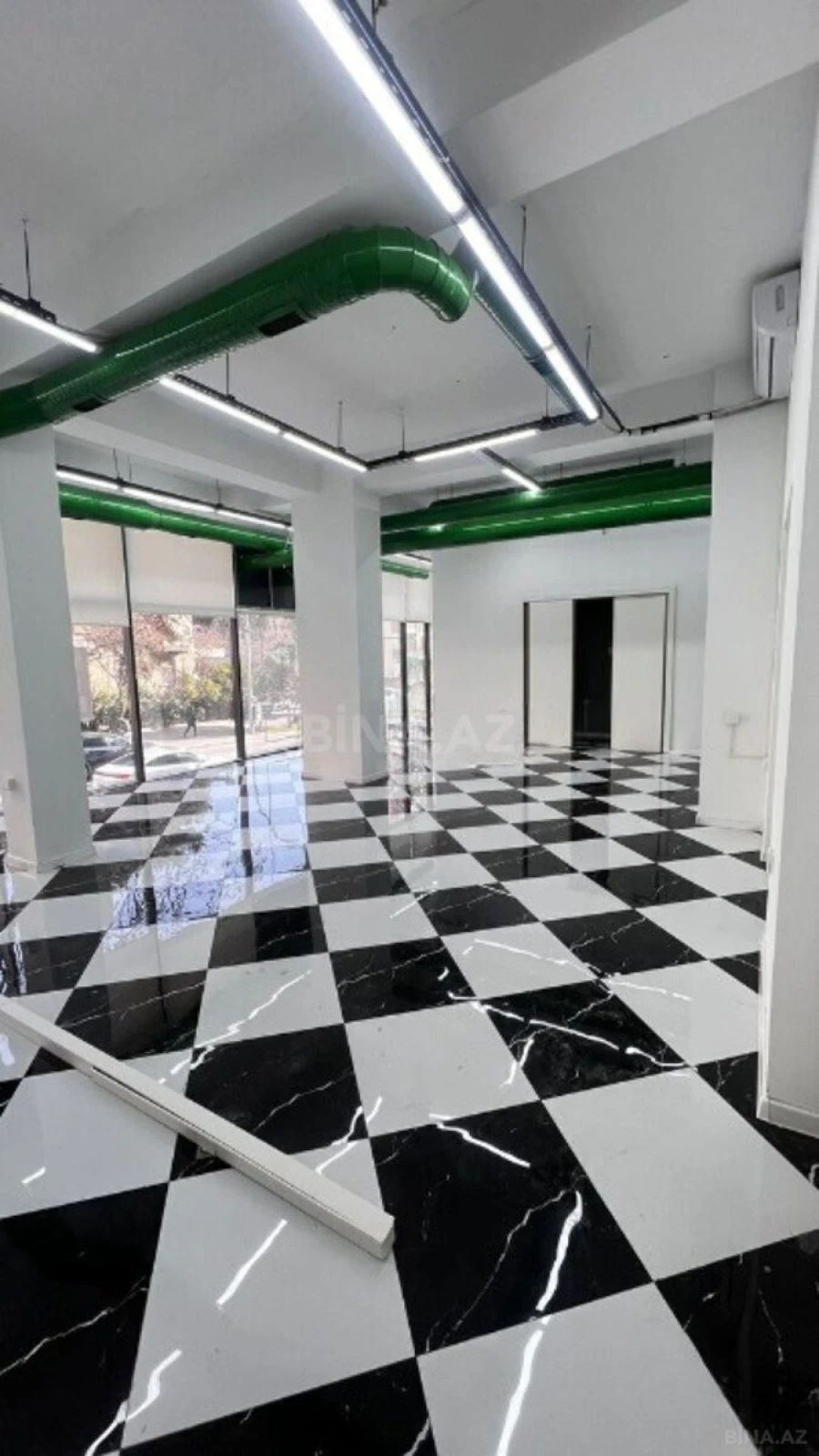 Kirayə verilir obyekt 90 m²