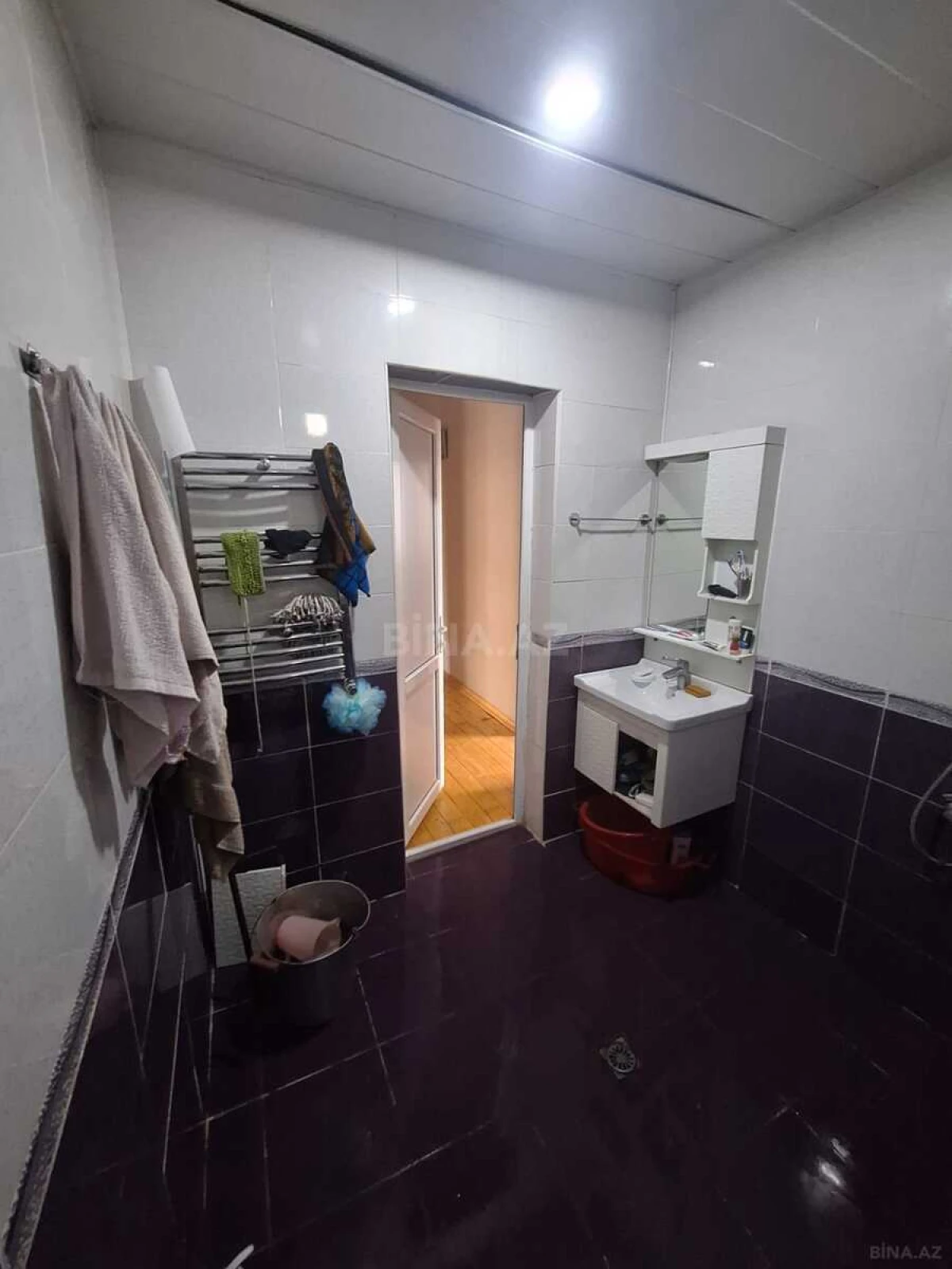 Satılır 5 otaqlı həyət evi 140 m²
