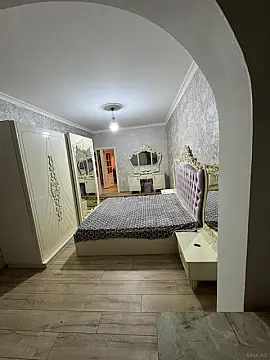 Kirayə verilir 2 otaqlı mənzil 70 m²