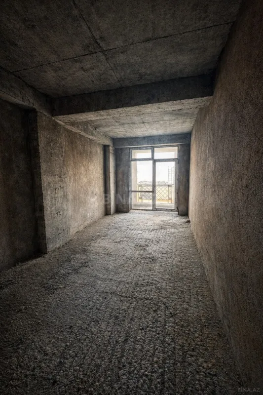 Satılır 3 otaqlı mənzil 145 m²