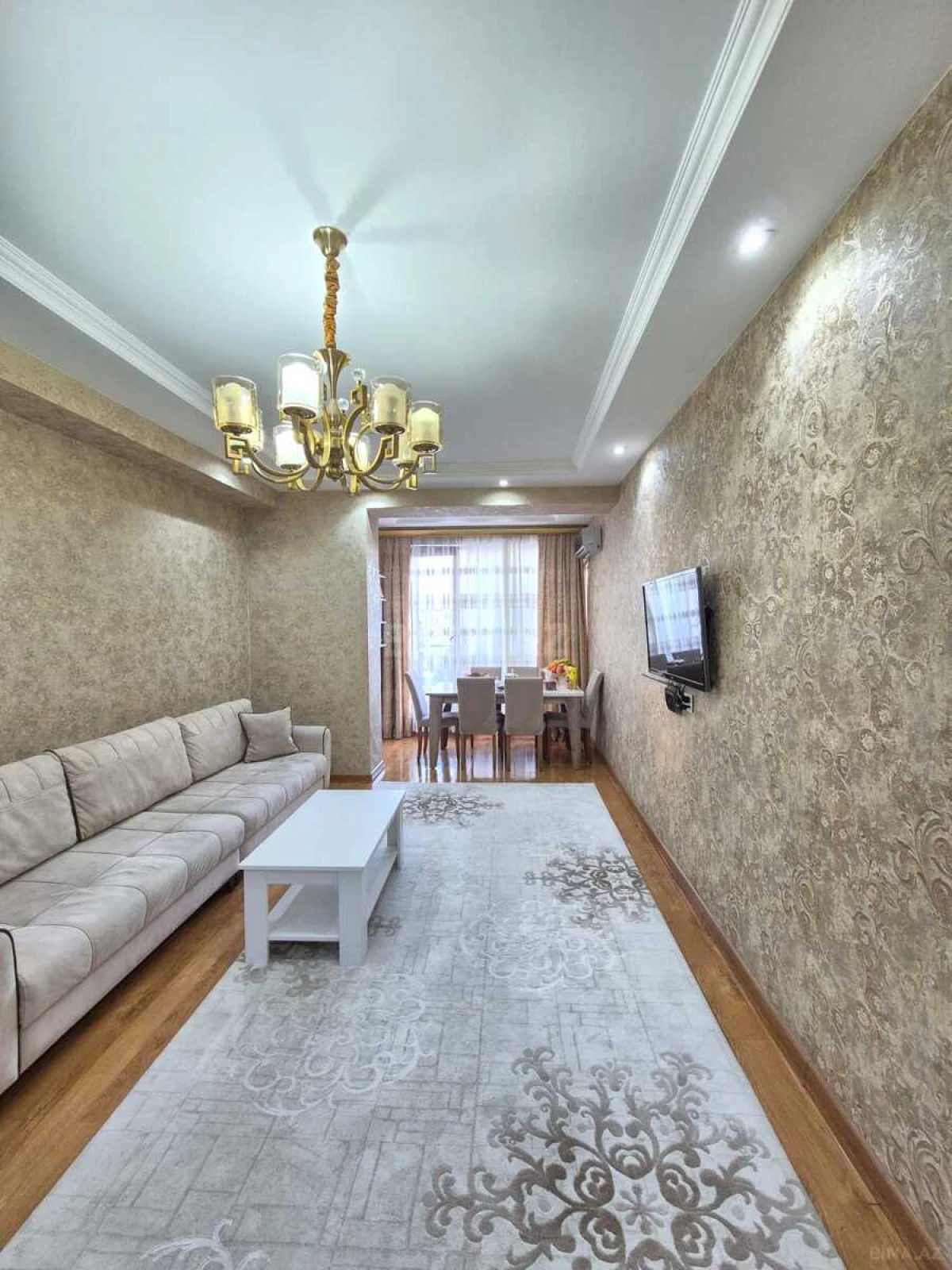 Satılır 2 otaqlı mənzil 57 m²