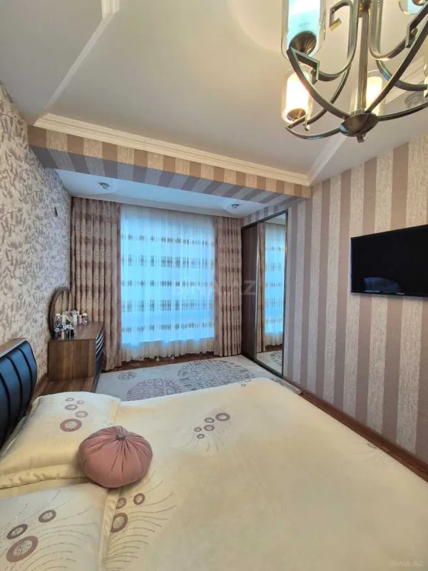 Satılır 2 otaqlı mənzil 57 m²