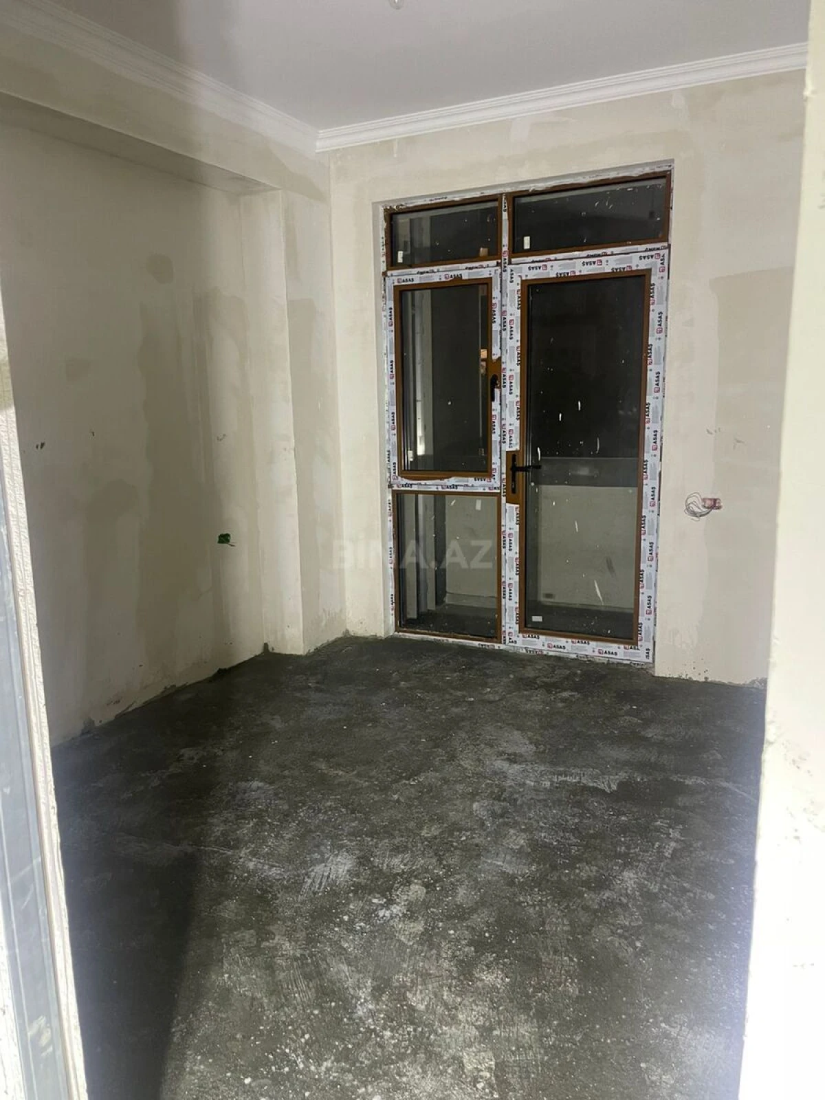 Satılır 1 otaqlı mənzil 50 m²