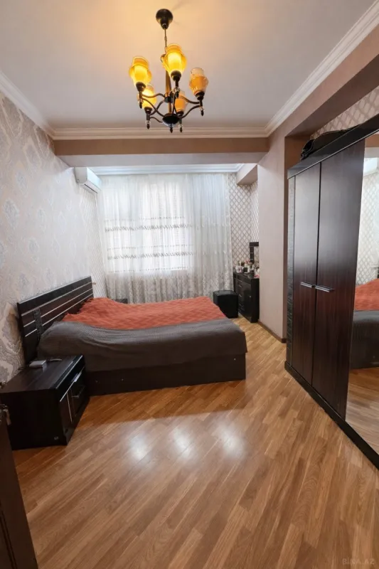Satılır 3 otaqlı mənzil 96 m²
