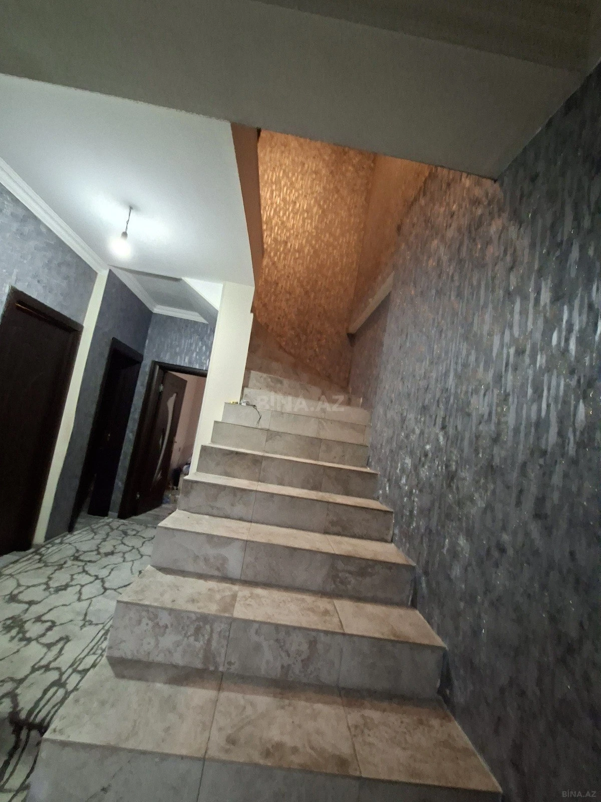 Satılır 5 otaqlı həyət evi 117 m²
