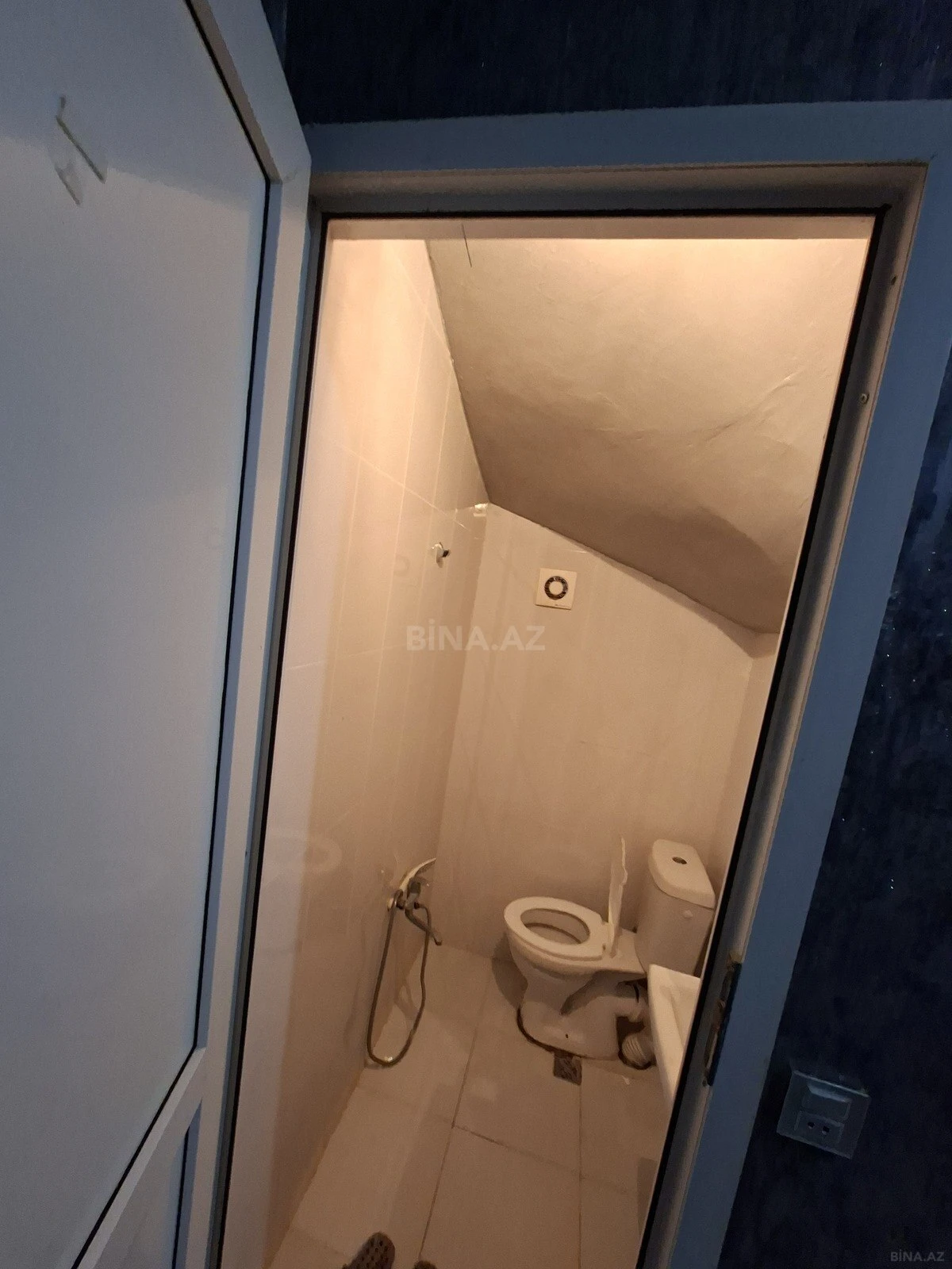 Satılır 5 otaqlı həyət evi 117 m²