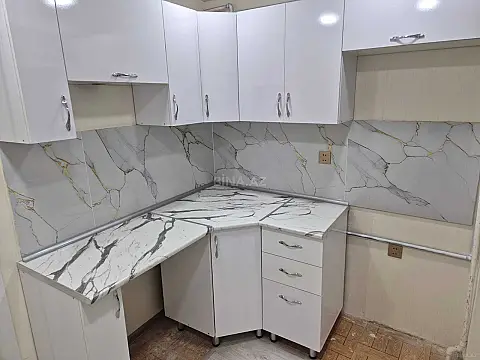 Satılır 1 otaqlı mənzil 35 m²