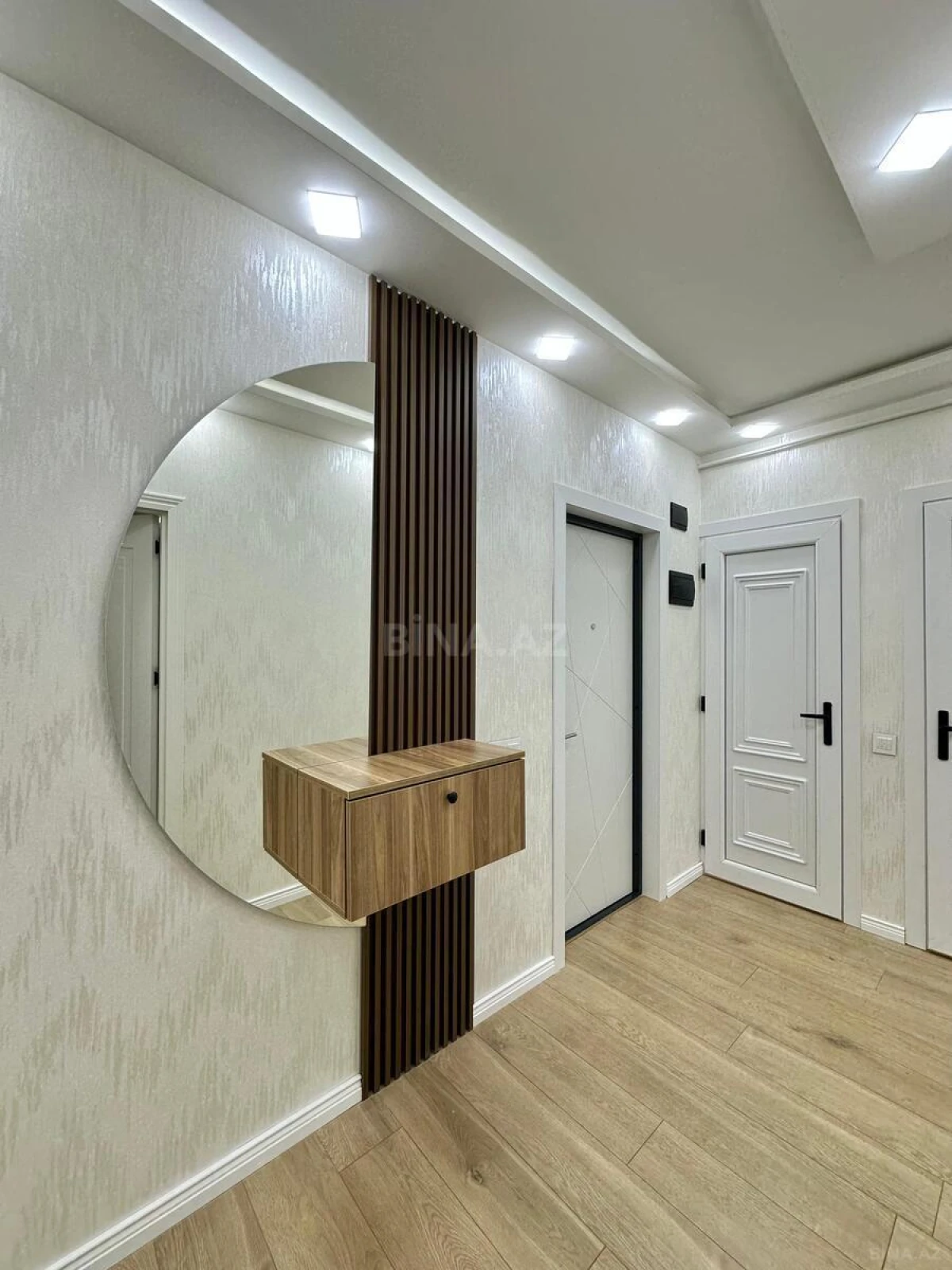 Satılır 2 otaqlı mənzil 65 m²
