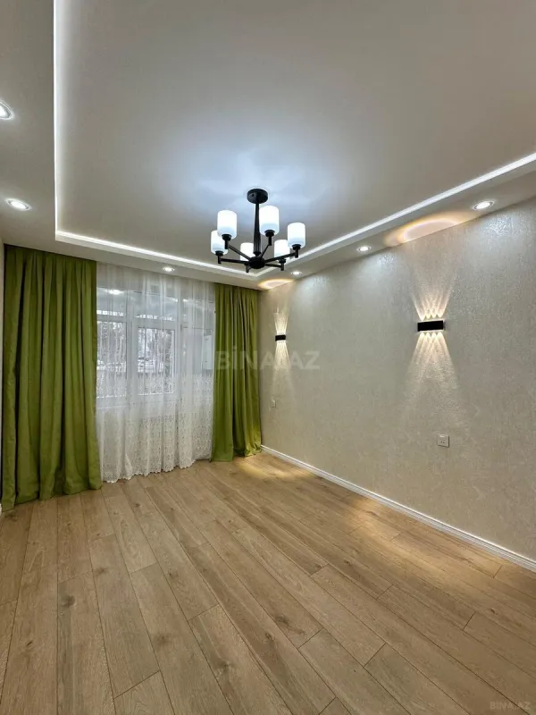 Satılır 2 otaqlı mənzil 65 m²