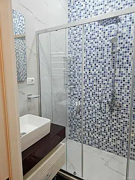 Kirayə verilir 3 otaqlı mənzil 130 m²