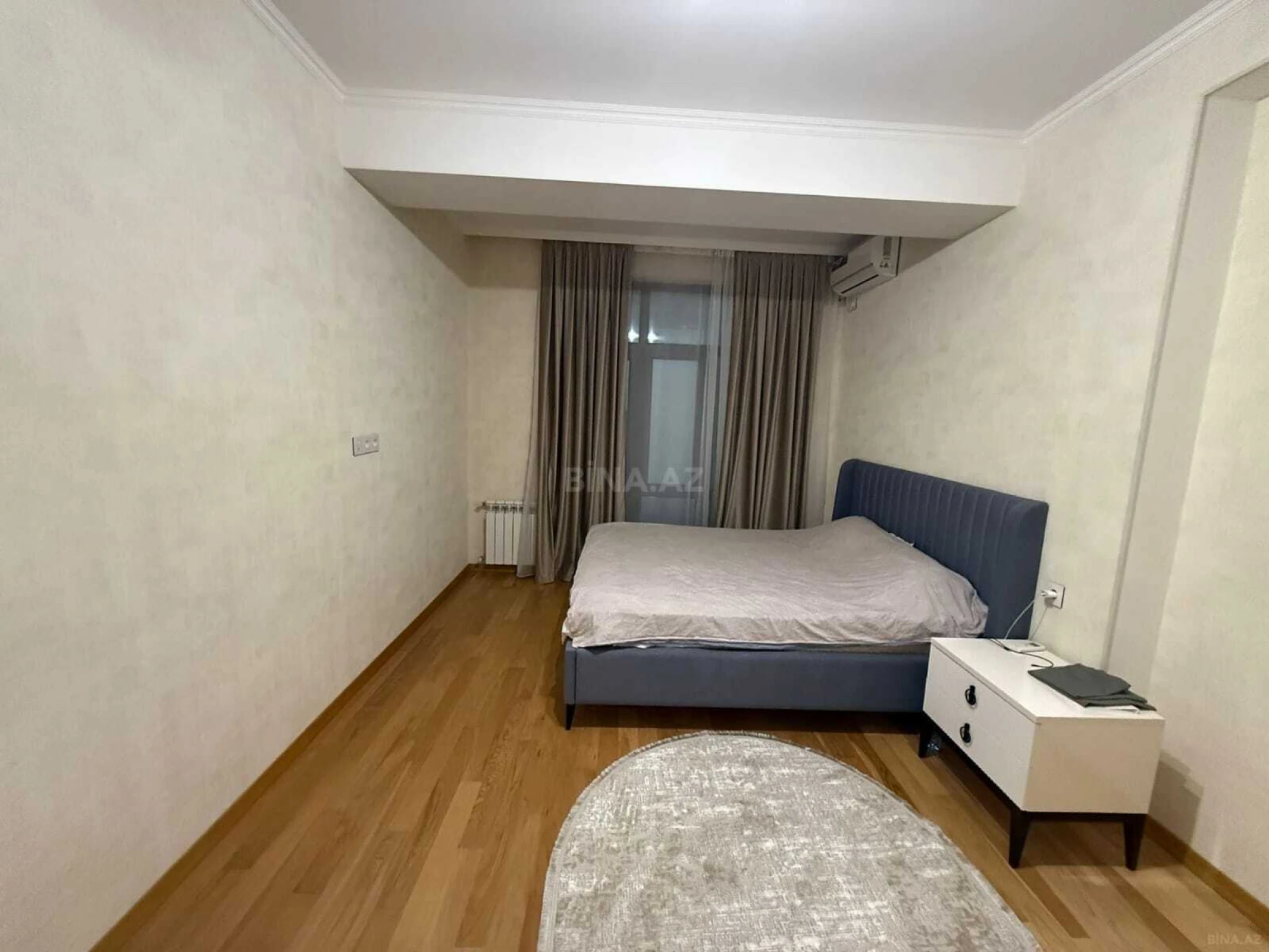 Kirayə verilir 2 otaqlı mənzil 80 m²