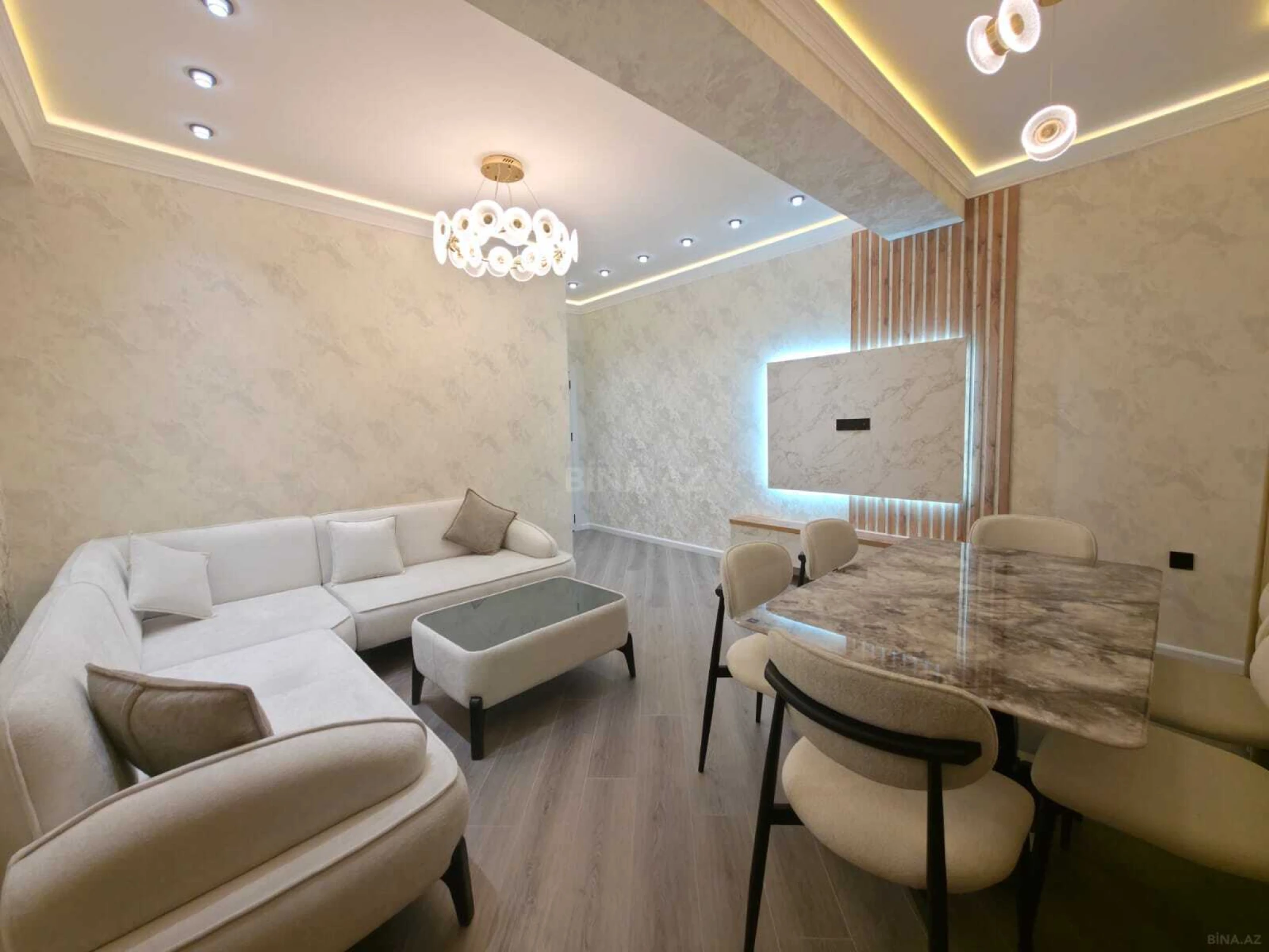 Satılır 3 otaqlı mənzil 109 m²