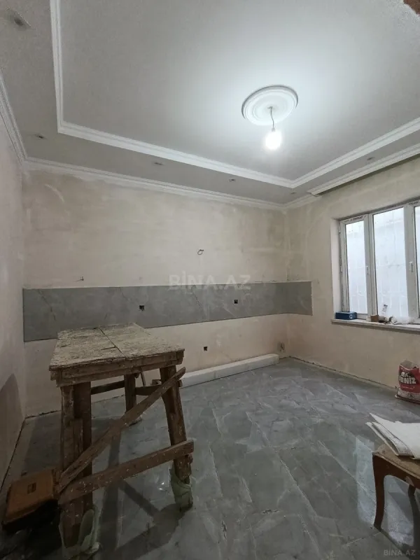 Satılır 4 otaqlı həyət evi 115 m²