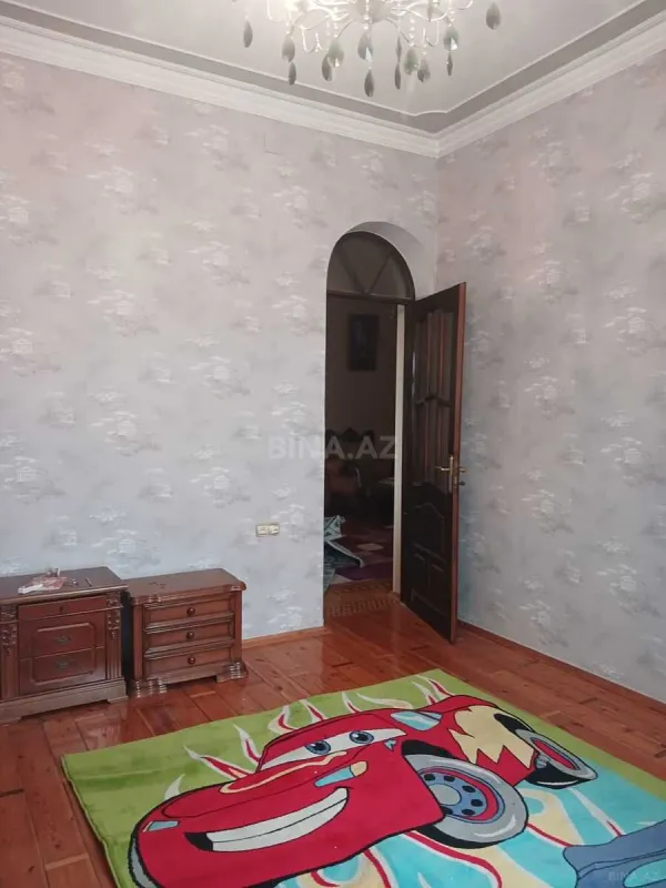 Satılır 7 otaqlı həyət evi 320 m²