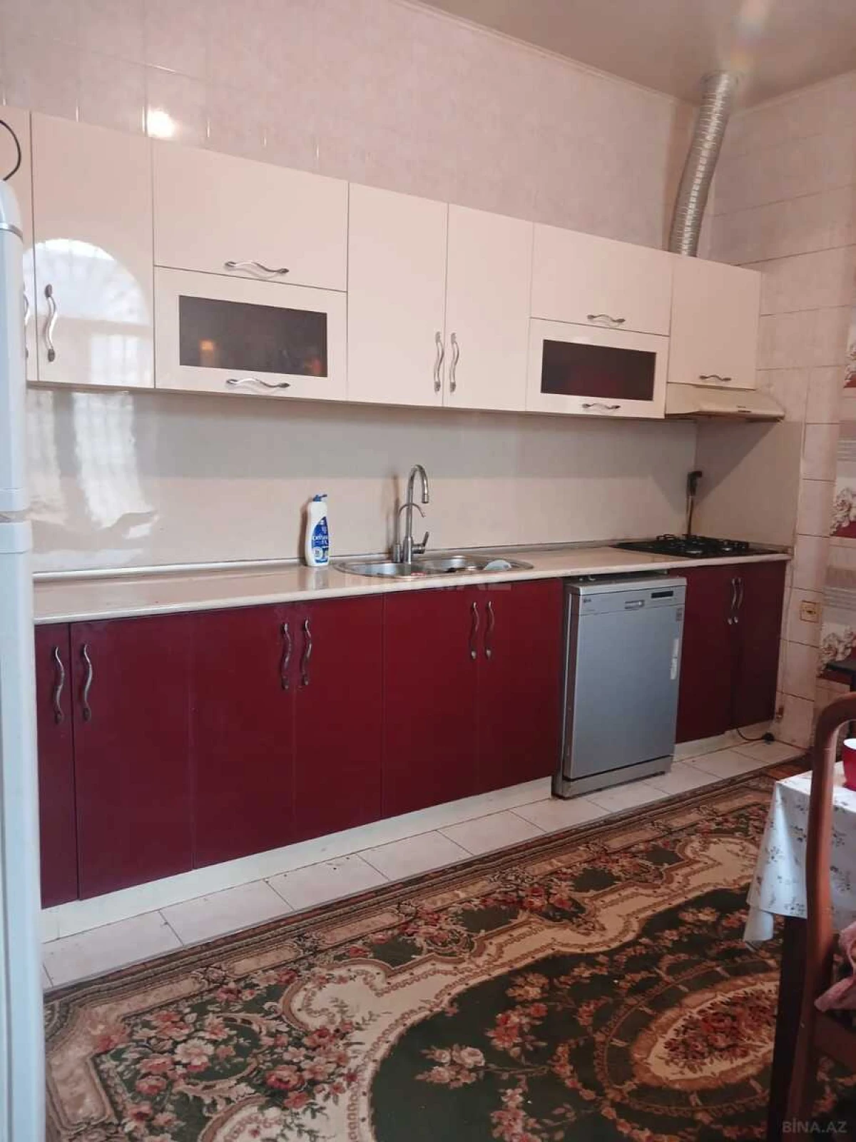 Satılır 7 otaqlı həyət evi 320 m²