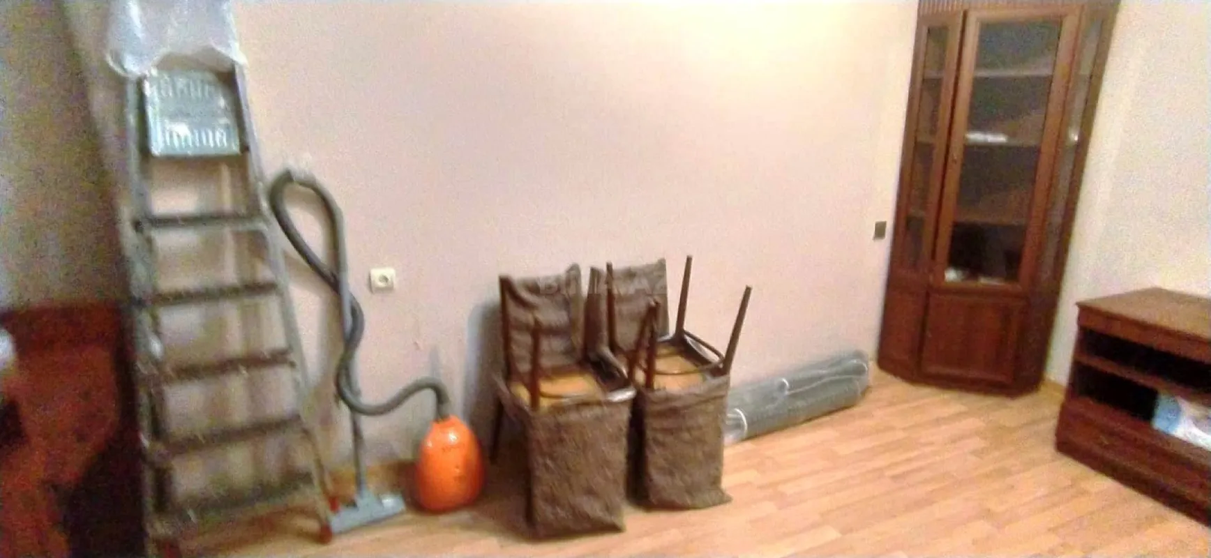 Satılır 1 otaqlı mənzil 25 m²