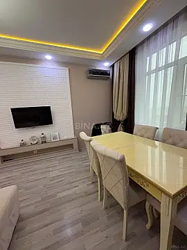 Satılır 2 otaqlı mənzil 65 m²