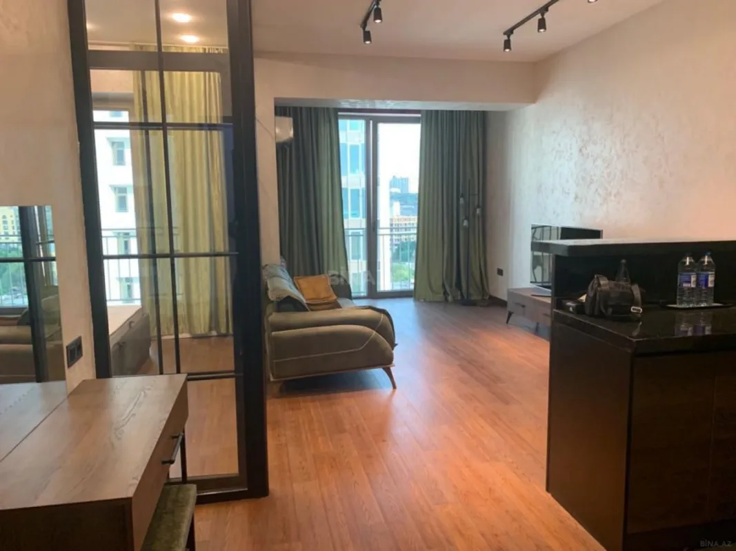 Kirayə verilir 1 otaqlı mənzil 55 m²