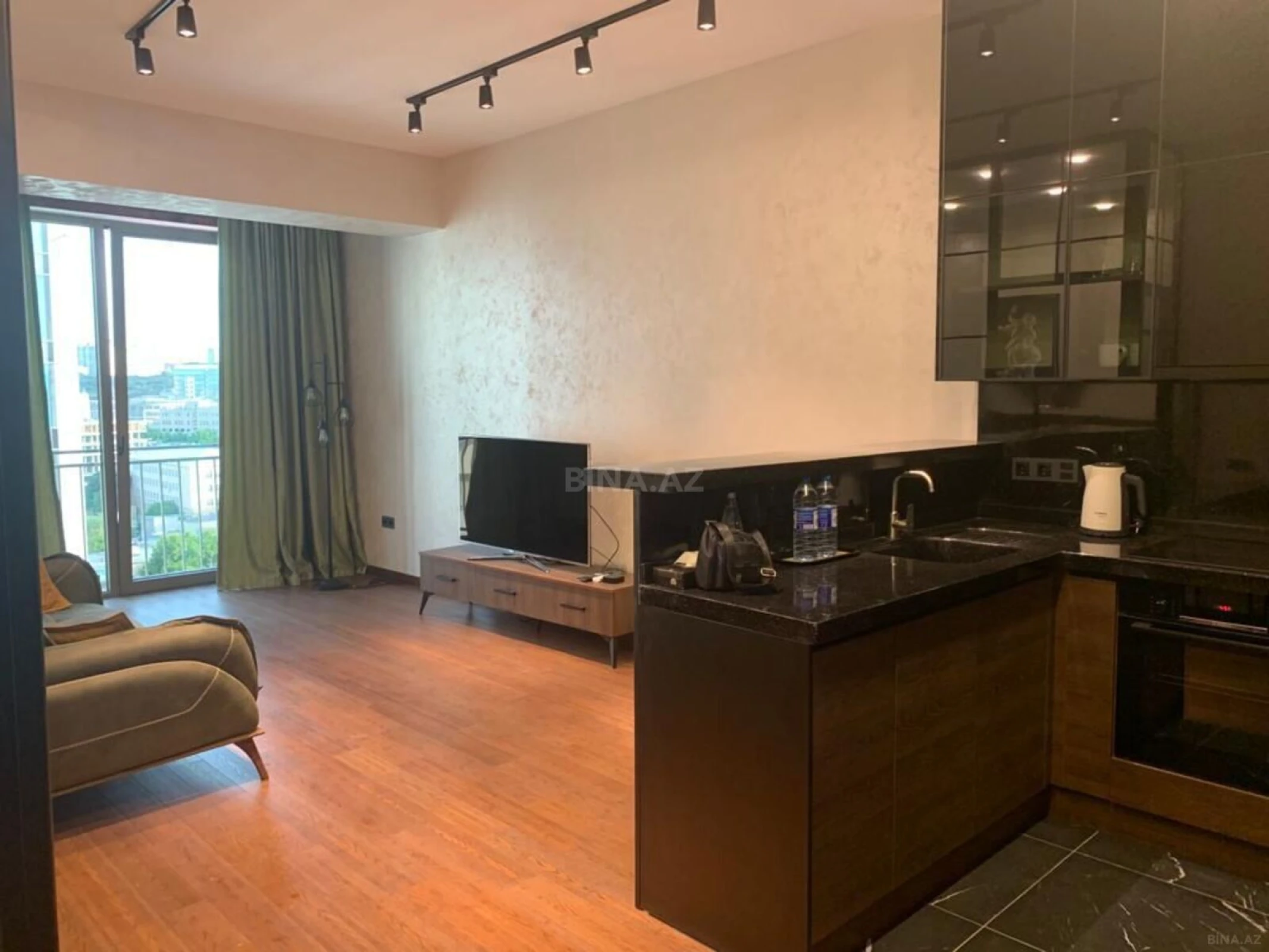 Kirayə verilir 1 otaqlı mənzil 55 m²