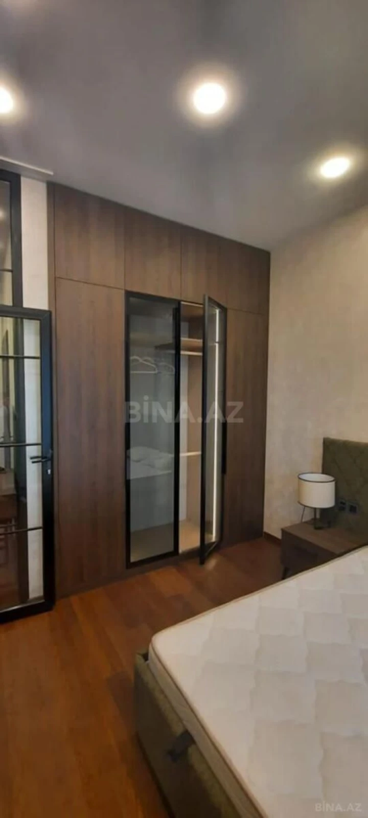 Kirayə verilir 1 otaqlı mənzil 55 m²