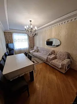 Satılır 3 otaqlı mənzil 90 m² — Bakı, 8-ci kilometr 3 otaq 90.00 m²