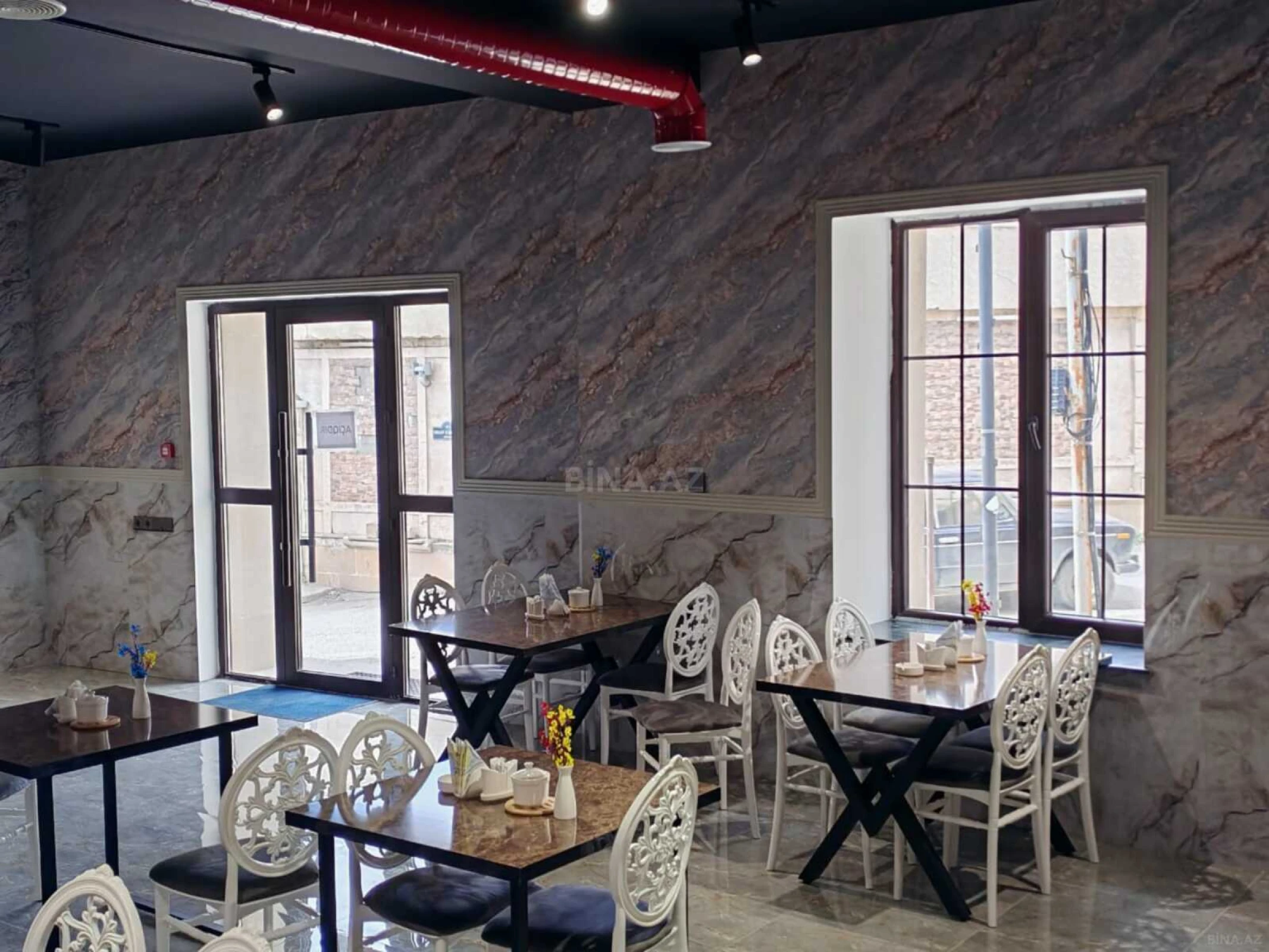 Satılır obyekt 170 m²