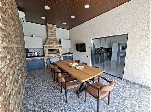 Kirayə verilir 4 otaqlı həyət evi 220 m²