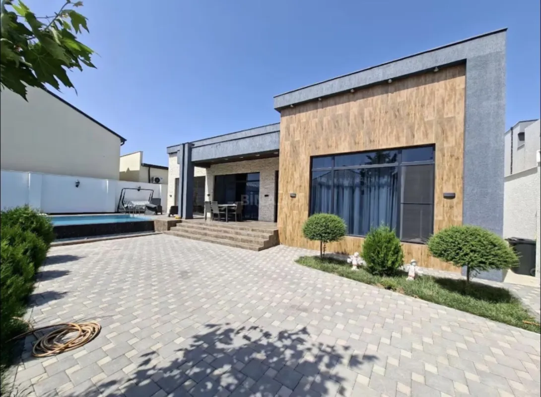 Kirayə verilir 4 otaqlı həyət evi 220 m²