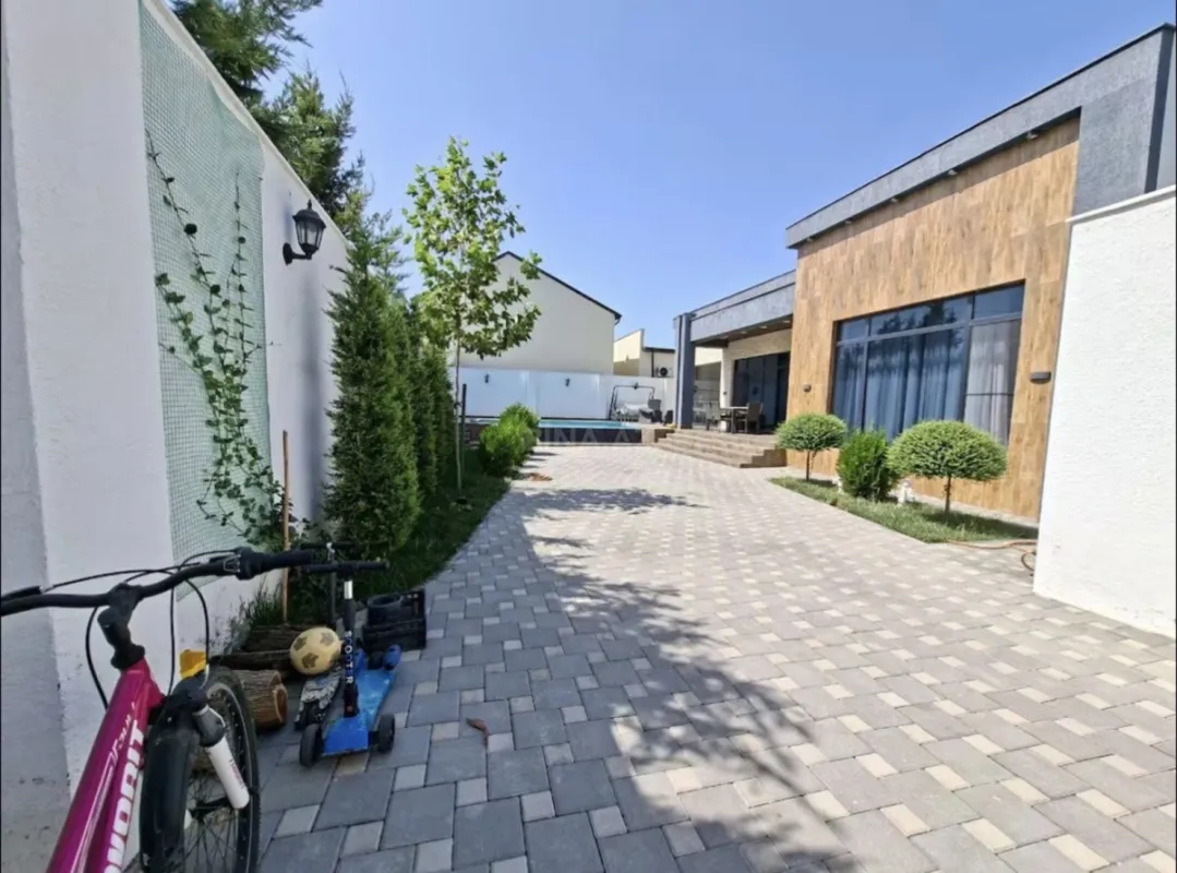 Kirayə verilir 4 otaqlı həyət evi 220 m²