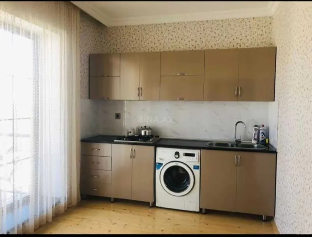 Satılır 4 otaqlı həyət evi 150 m²
