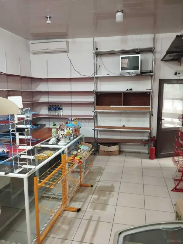 Satılır obyekt 75 m²