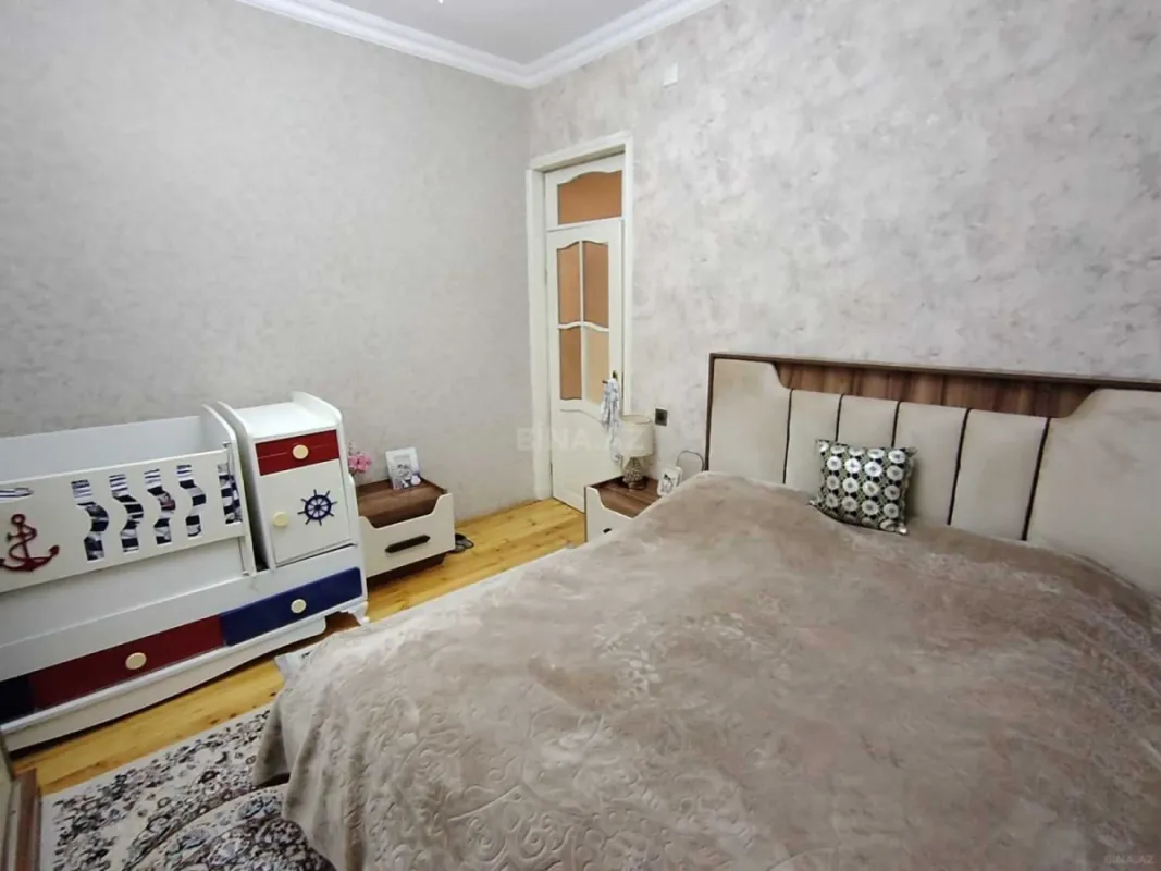 Satılır 4 otaqlı həyət evi 108 m²