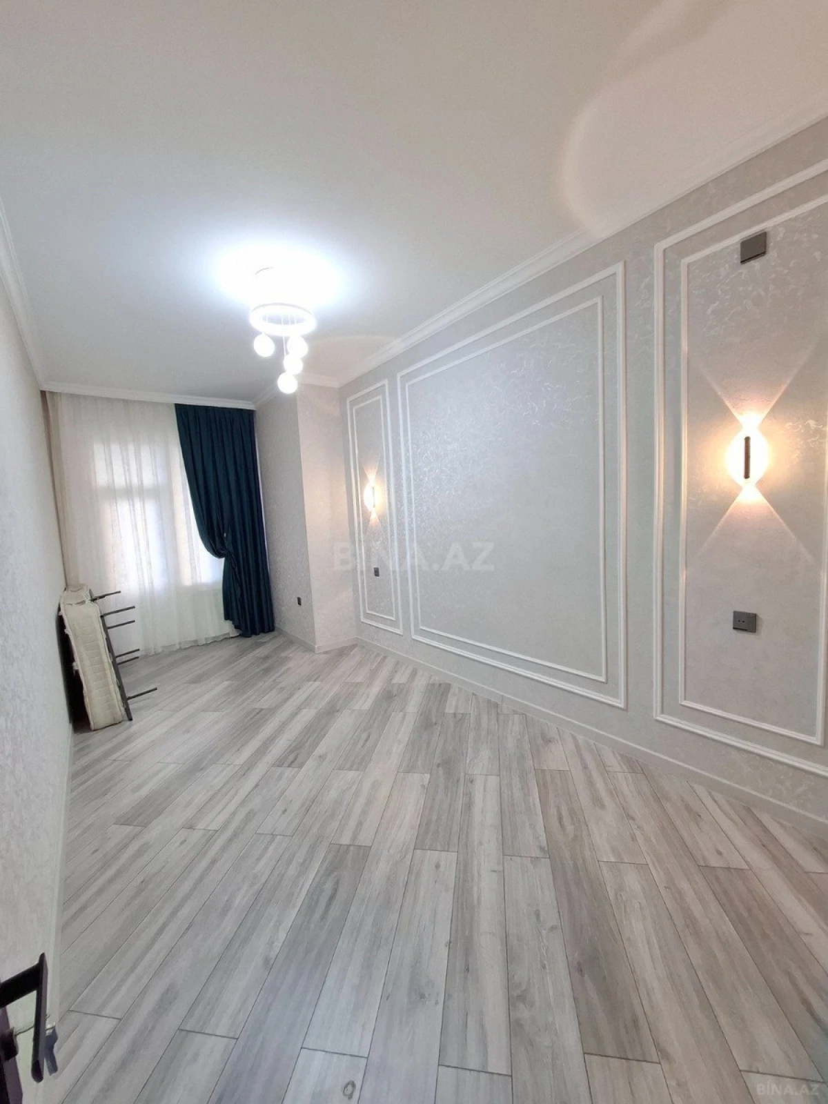 Satılır 2 otaqlı mənzil 66.5 m²