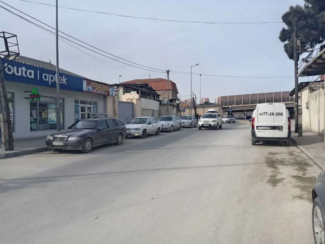 Satılır 6 otaqlı həyət evi 160 m²