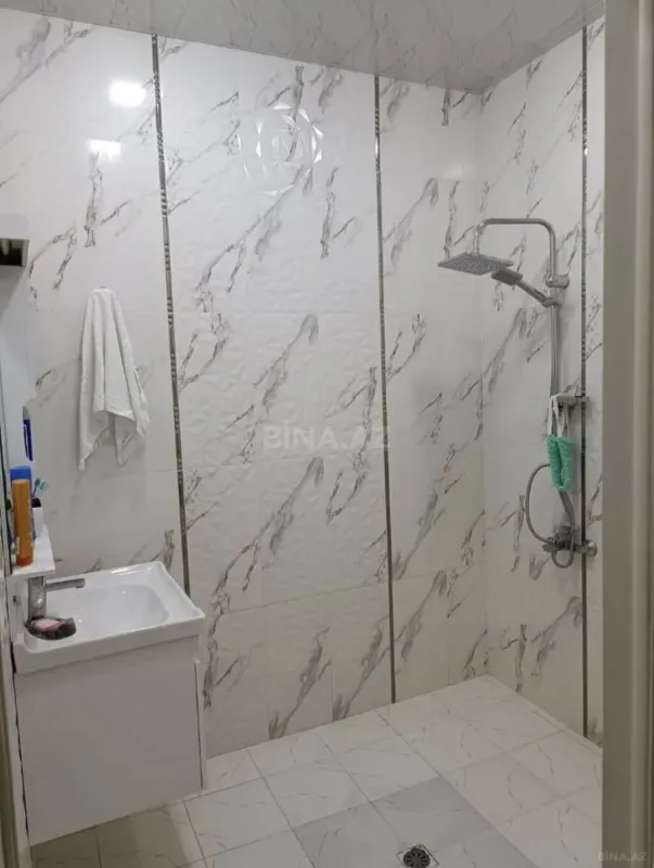 Satılır 3 otaqlı mənzil 105 m²