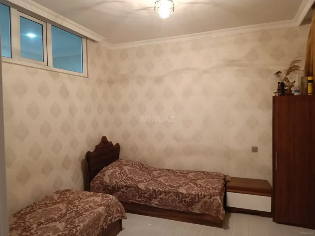 Satılır 3 otaqlı mənzil 105 m²
