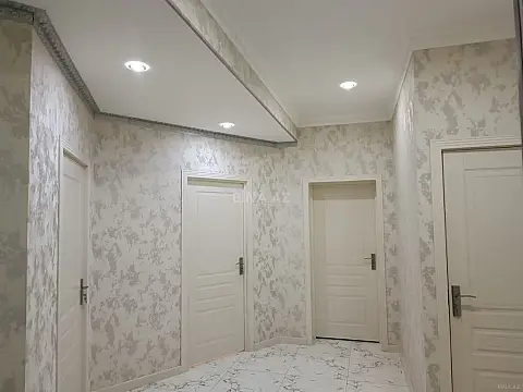 Satılır 3 otaqlı mənzil 105 m²