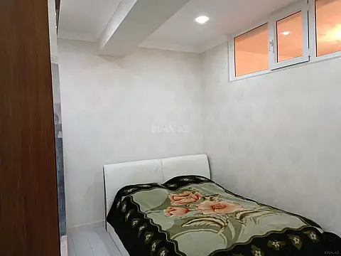 Satılır 3 otaqlı mənzil 105 m²