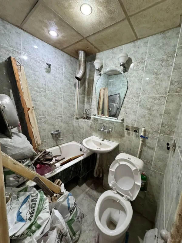 Satılır 2 otaqlı mənzil 32 m²