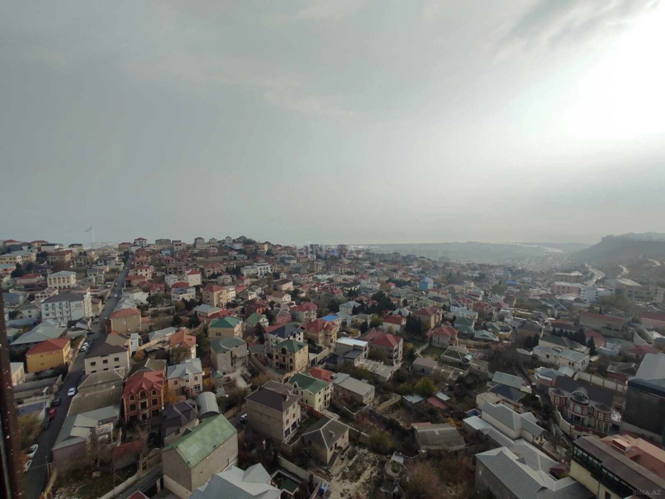 Satılır 2 otaqlı mənzil 91 m²