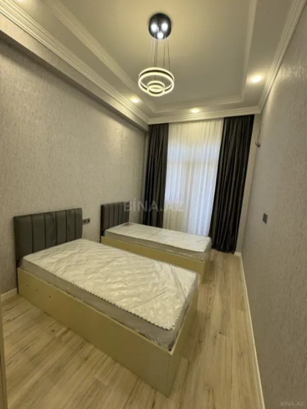 Kirayə verilir 3 otaqlı mənzil 95 m²