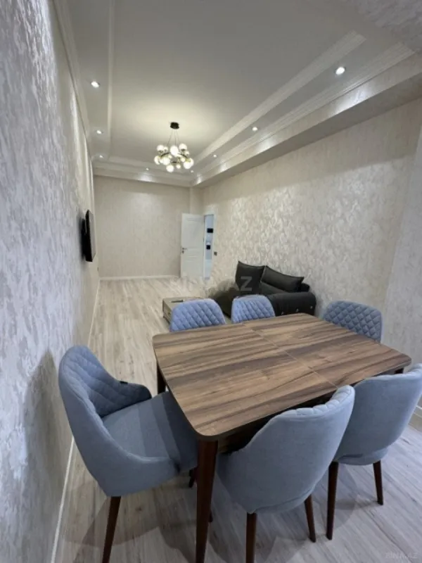 Kirayə verilir 3 otaqlı mənzil 95 m²