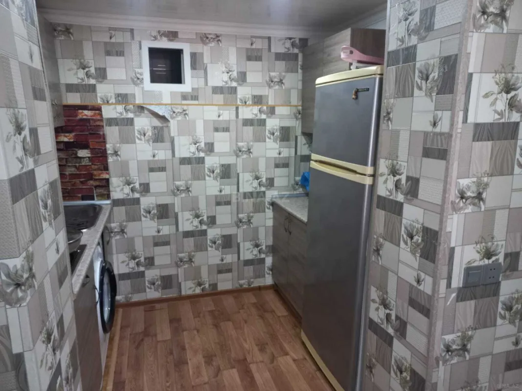 Satılır 4 otaqlı mənzil 111 m²
