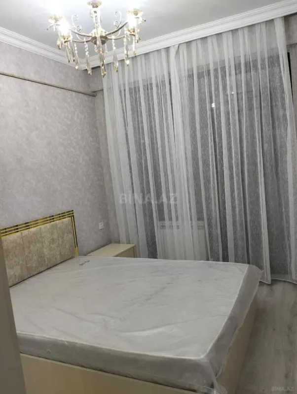 Kirayə verilir 2 otaqlı mənzil 60 m²