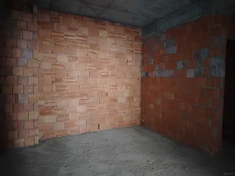 Satılır 3 otaqlı mənzil 163 m²