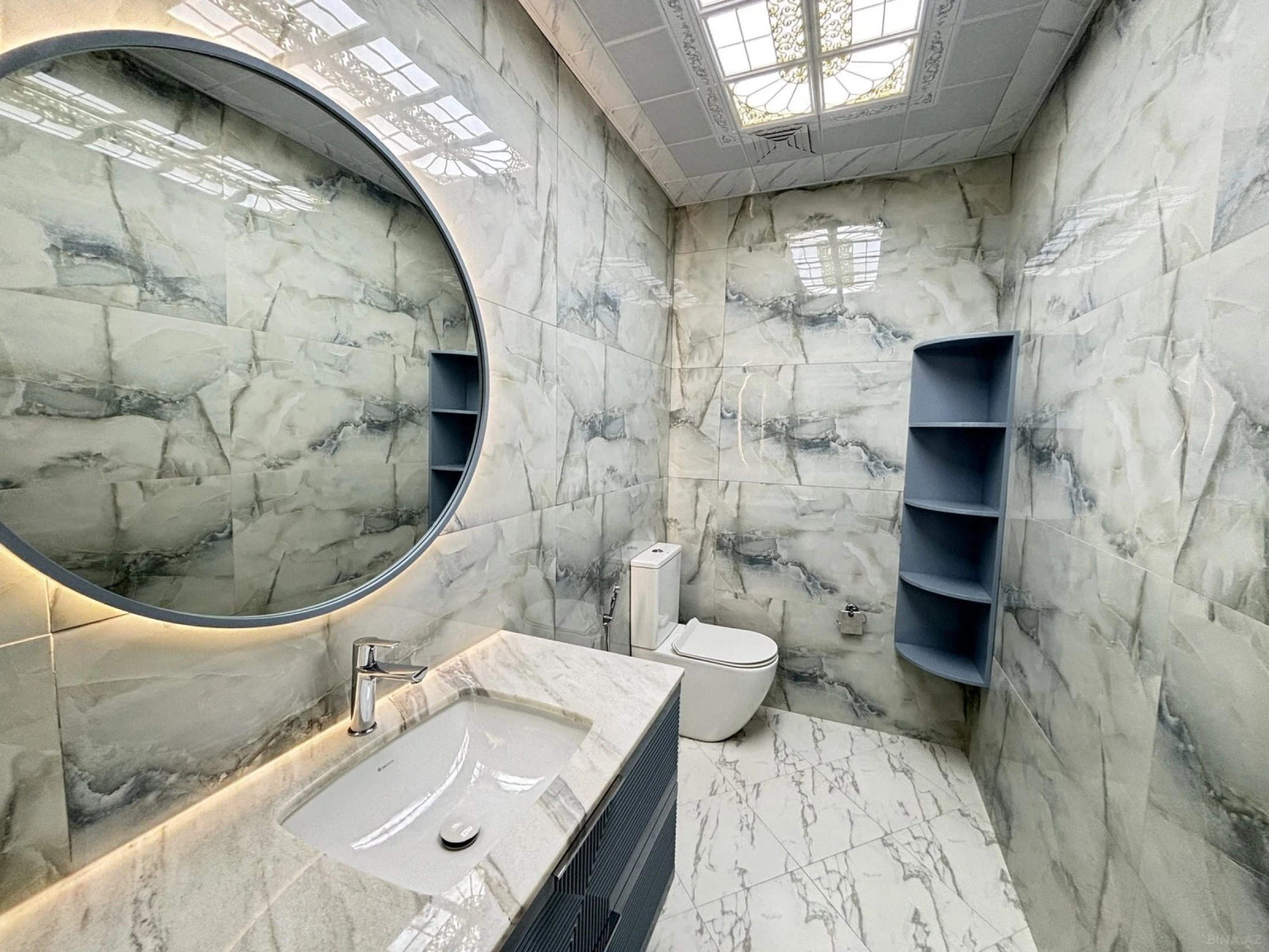 Satılır 3 otaqlı mənzil 130 m²