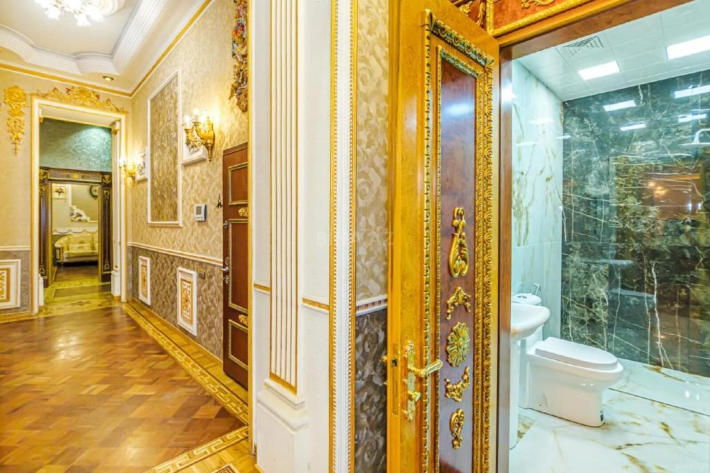 Kirayə verilir 6 otaqlı mənzil 220 m²